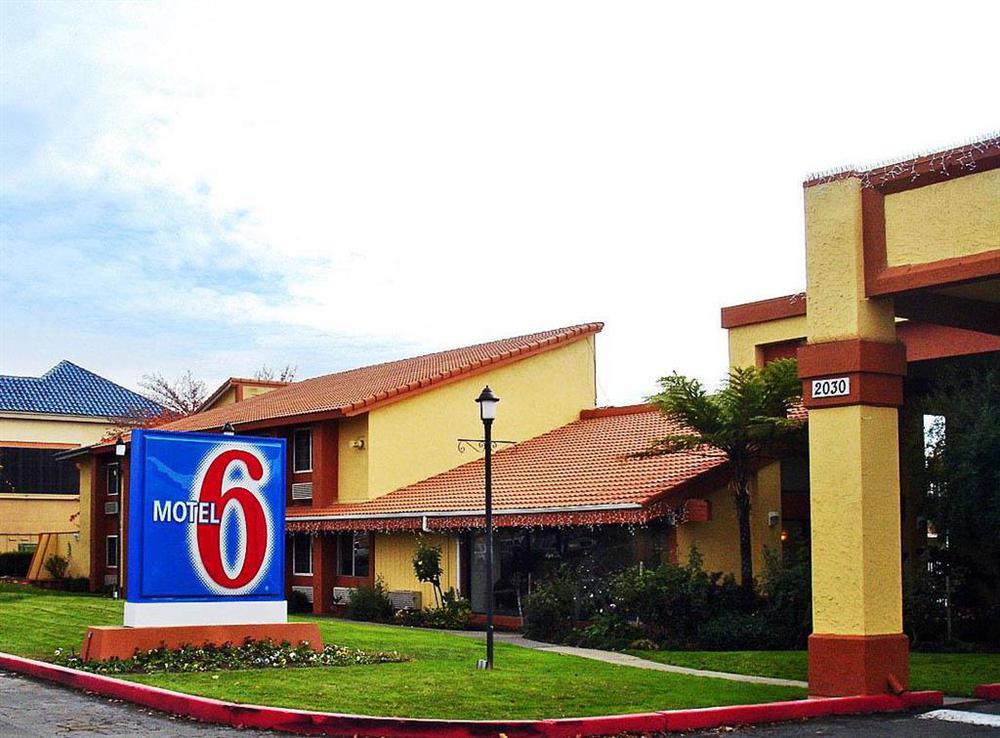 Motel 6 Cal Expo Sacramento Ngoại thất bức ảnh